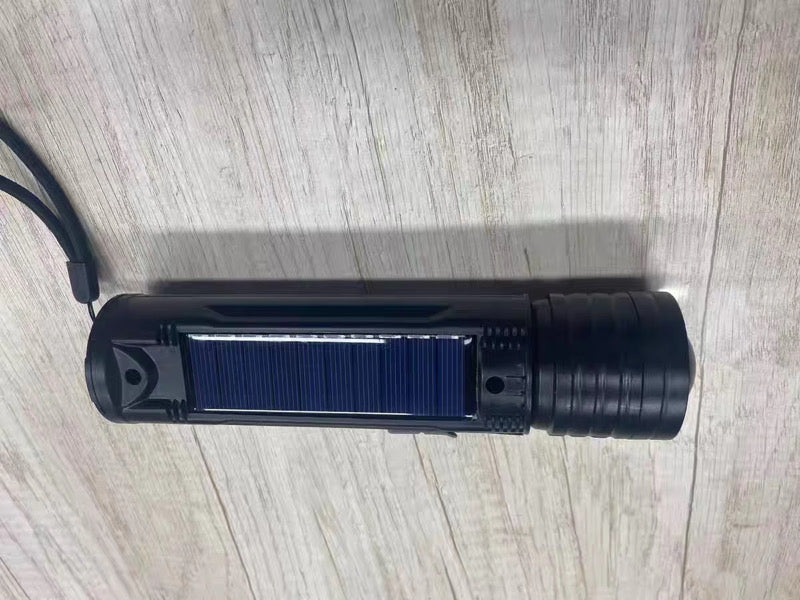 Lampe torche Solaire et rechargeable multifonction