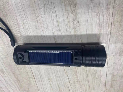 Lampe torche Solaire et rechargeable multifonction