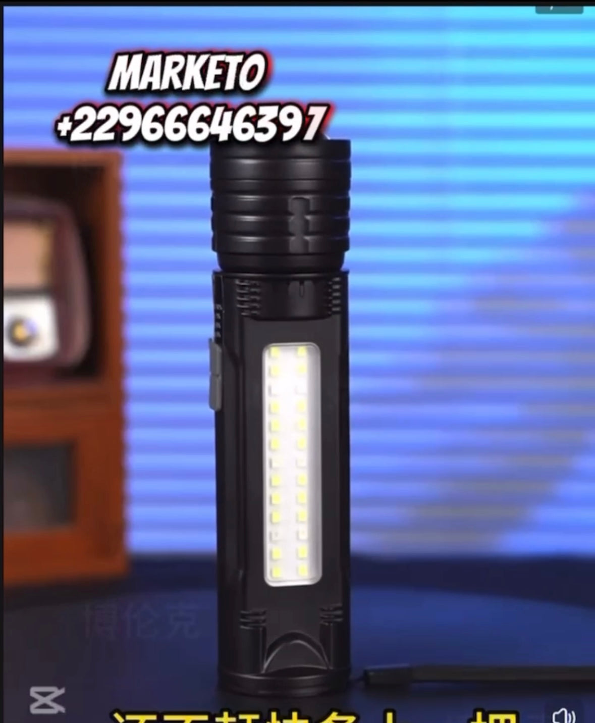 Lampe torche Solaire et rechargeable multifonction